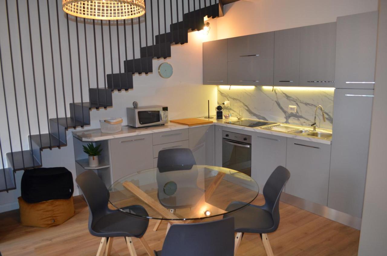 Casa Cristina Apartment Канобио Екстериор снимка